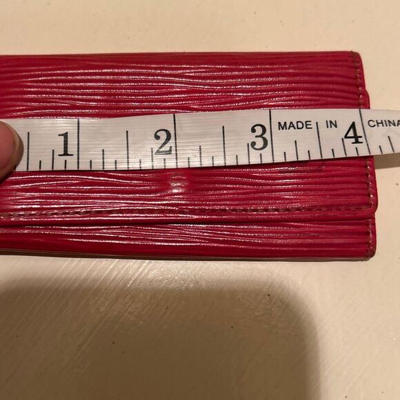 Louis Vuitton Epi Key Holder Case Red Textured 4-Key Organization Travel Luxury - Picture 10 of 11